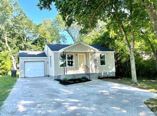 110 Sanderson Dr, Hopkinsville, KY 42240