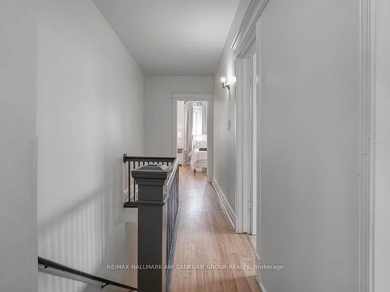 151 Broadview Ave — Photo 23