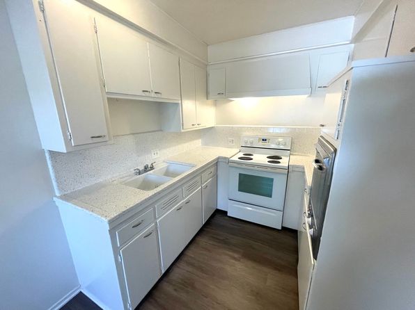 2250-2296 Valencia Ave #84D62A5C0