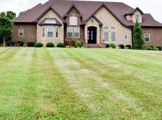 1030 Rock Springs Rd, Bethpage, TN 37022