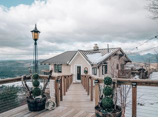 80 Oak Ridge Rd, Madison, NH 03849