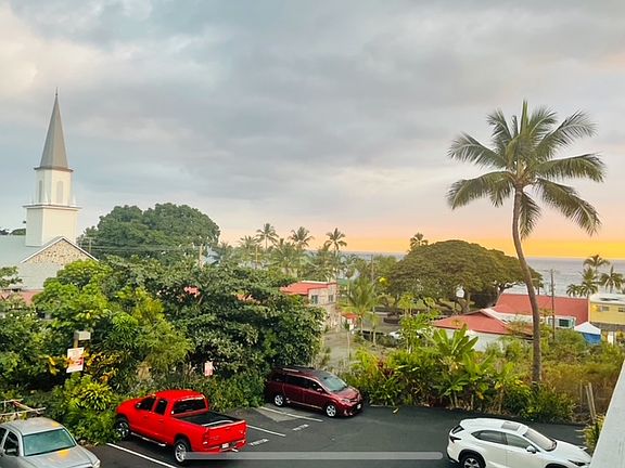 3rd image of 75-5680 Kuakini Hwy APT 203