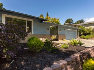 7961 Surrey Ln, Oakland, CA 94605