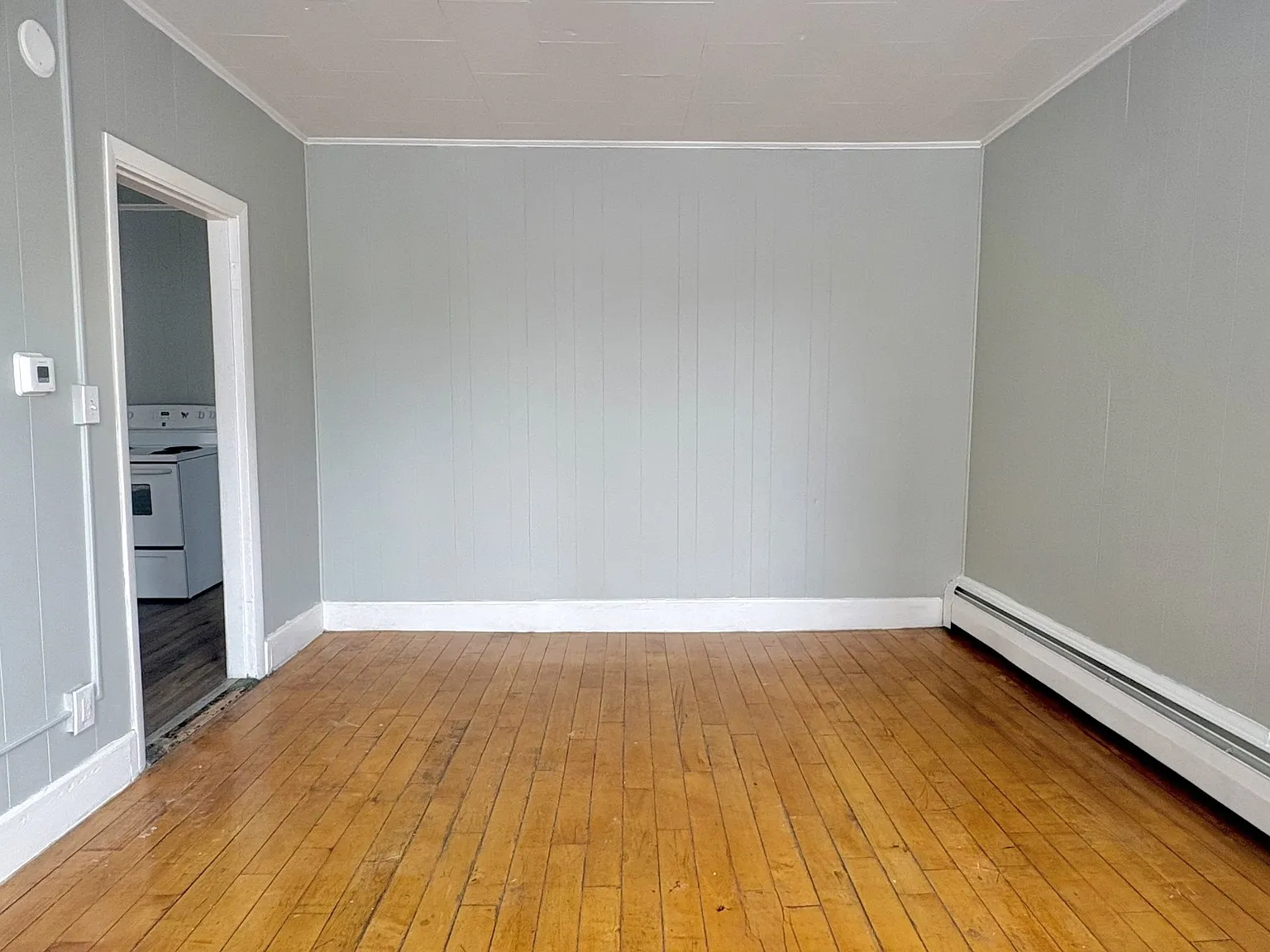 3 bed, $1,450 — Photo 4