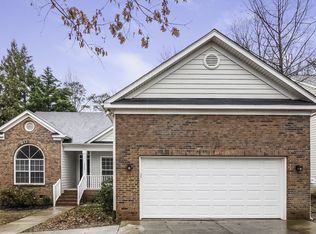 13201 Peacock Ln, Charlotte, NC 28215