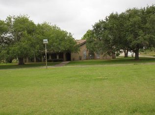 287 County Road 324, El Campo, TX 77437