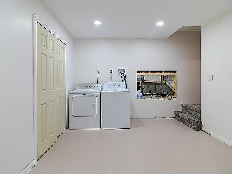 165 Laurel Ridge Ave — Photo 21