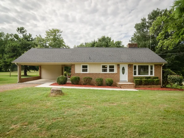 412 E Vandalia Rd, Greensboro, NC 27406