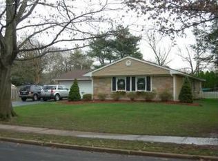 19 Cypress Rd, Somerset, NJ 08873