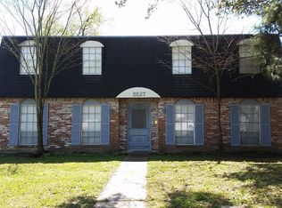 5527 Sheraton Oaks Dr, Houston, TX 77091