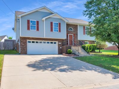 923 Hedge Apple Dr, Clarksville, TN, 37040