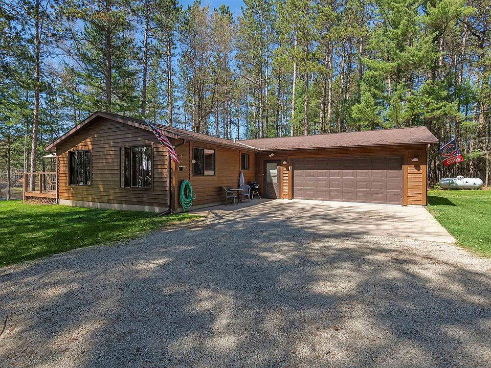 1st image of 3265 River Dr