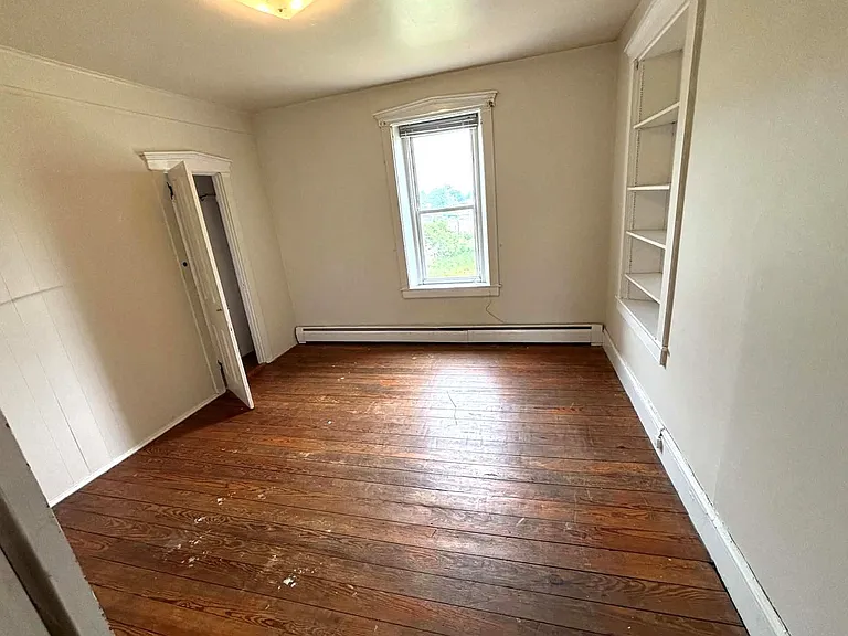5760 Lincoln Hwy — Photo 9