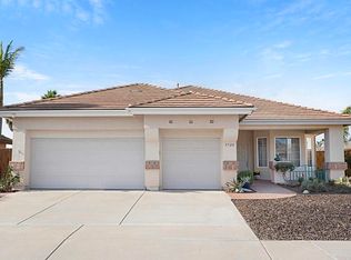5720 Dartmoor Cir, Oceanside, CA 92057