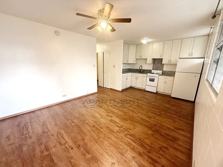 2717 S King St — Photo 4