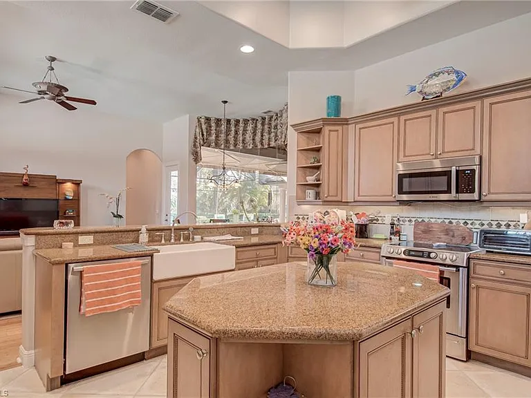 3126 Terramar Ct — Photo 9