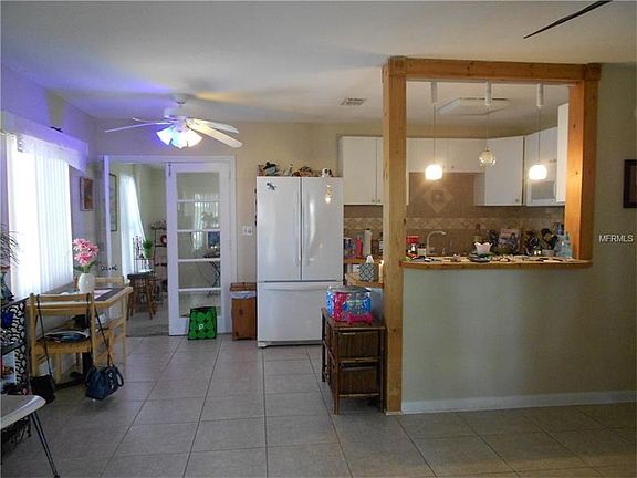4th image of 4806 Coronado Way S