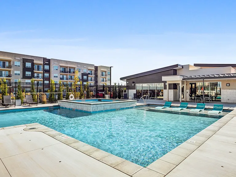 The Lofts at Ten Mile — Photo 23