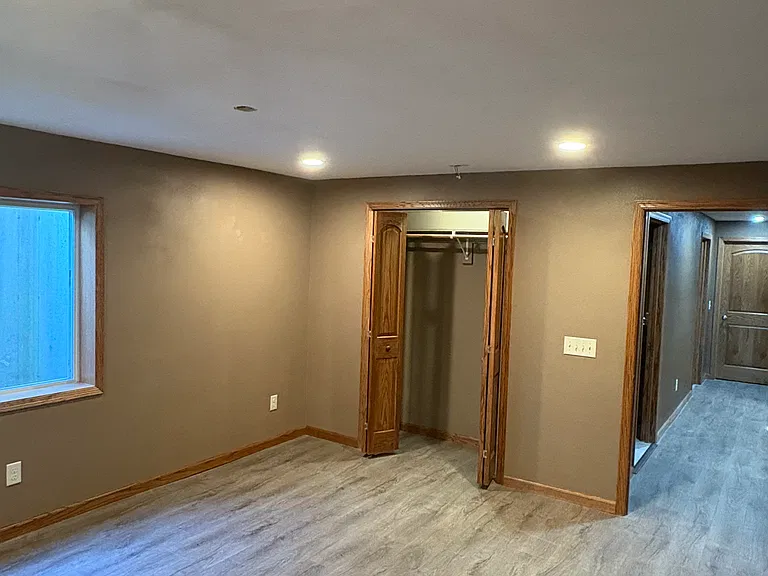 837 Elm St — Photo 12