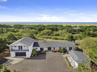 89796 Sea Breeze Dr, Warrenton, OR 97146