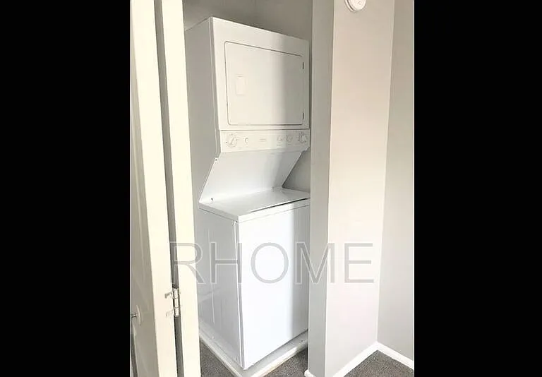 430 E 3335 S #31 — Photo 11