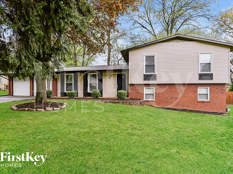 6 Van Crest Ln — Photo 1