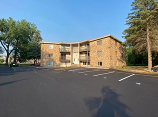 200 Curtis Rd #15, Champlin, MN 55316