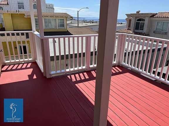2nd image of 1075-77 Monterey Blvd
