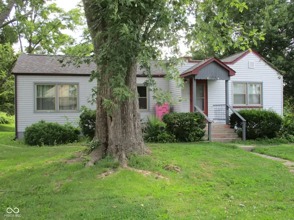 1216 Danville Ave, Crawfordsville, IN 47933