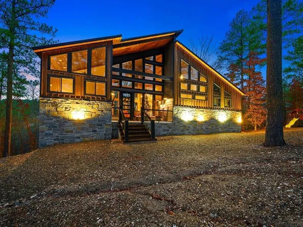 413 W Eagle Mountain Trl, Broken Bow, OK 74728
