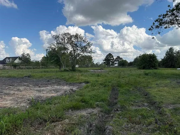 11857 Brooks Rd, Beaumont, TX 77713