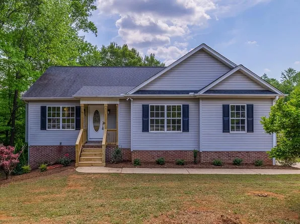 237 Hawkesberry Dr, Lyman, SC 29365