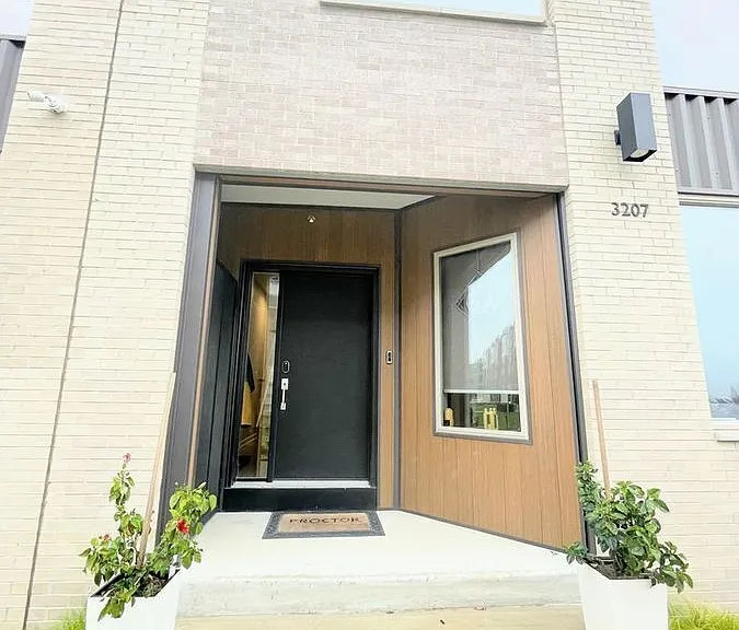 3207 Parkview Walk — Photo 47