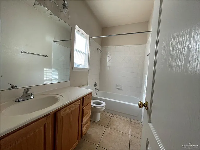 2515 Dove Ave — Photo 11