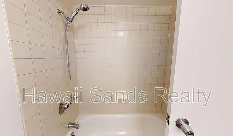 710 Lunalilo St #504 — Photo 12