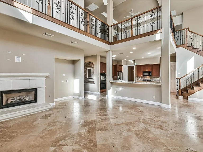 11511 Gallant Ridge Ln — Photo 9