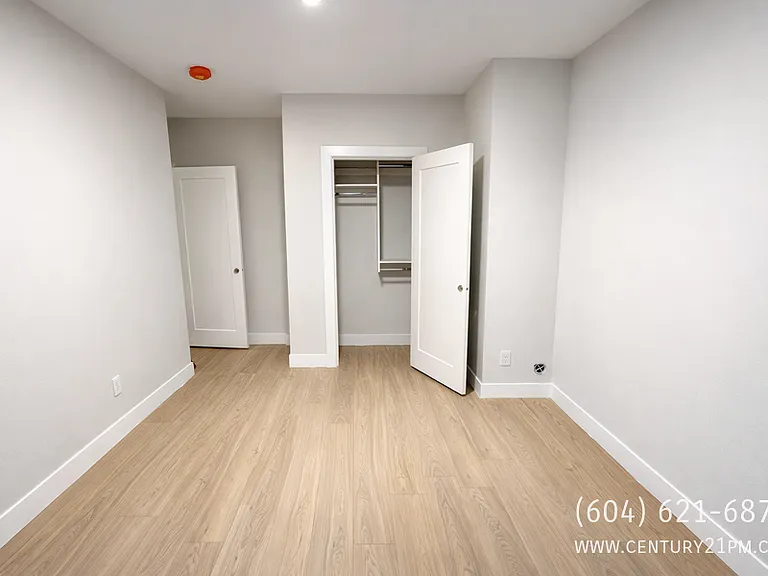 20264 27a Ave #1 — Photo 8