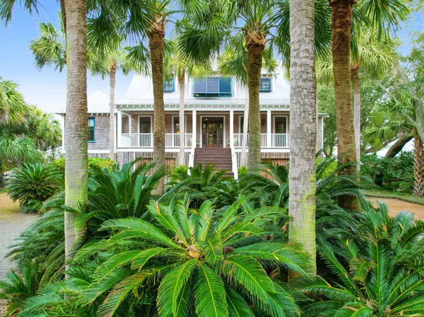 2820 Jasper Blvd, Sullivans Island, SC 29482