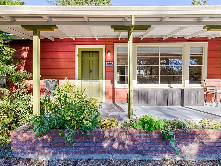 Ragle Rd — Photo 3