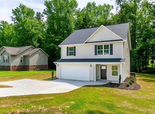2173 Country Club Dr, Lancaster, SC 29720