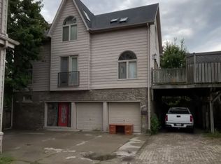 508 William St, London, ON N6B 3E6
