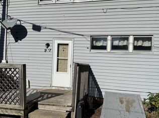 947 W 8th St, Sioux Falls, SD 57104