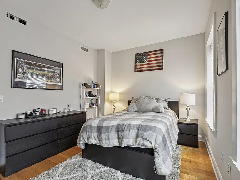 625 Bloomfield St #3 — Photo 5