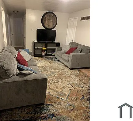 2 bed, 850 sqft, $1,550 — Photo 2