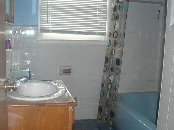Lower Bathroom