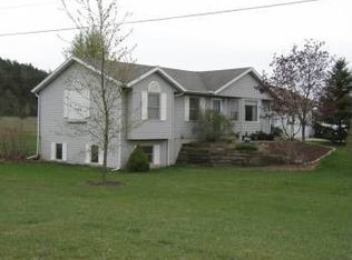 2902 Indian Lakes Rd NE, Cedar Springs, MI 49319