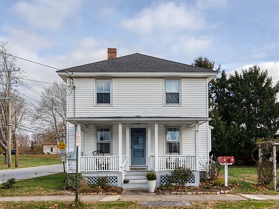 312 Old Whitfield Street