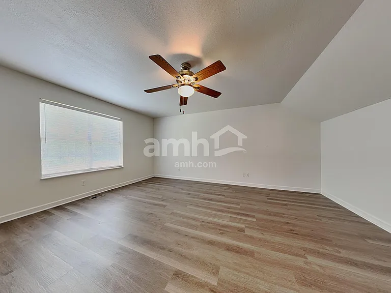 7036 Sage Ln — Photo 18