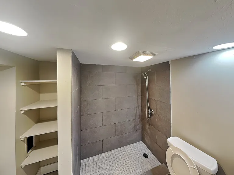 23 W 10th Ave #25A — Photo 7