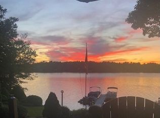 48 Laurelwood Dr, Webster, MA 01570